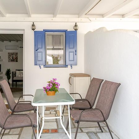 Elenitas Beach House In Ornos Exterior foto